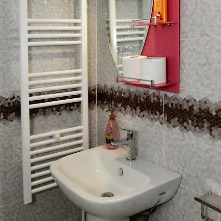 Апартаменты Tokastro2 *